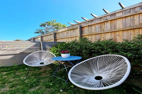 Photo of property in 20u9 Trent Street, Island Bay, Wellington, 6023