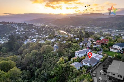 Photo of property in 96b Lord Street, Stokes Valley, Lower Hutt, 5019