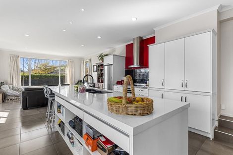 Photo of property in 11 Hawkridge Heights, Bethlehem, Tauranga, 3110