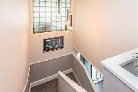 Photo of property in 9 Windsor Terrace, Durie Hill, Whanganui, 4500