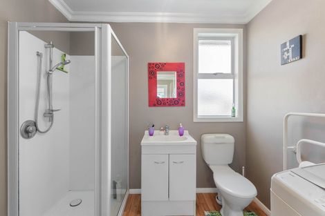 Photo of property in 66a Marine Parade, Otaki Beach, Otaki, 5512