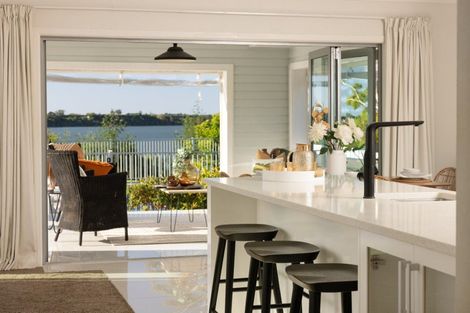 Photo of property in 202r Ranginui Road, Welcome Bay, Tauranga, 3175