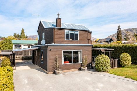 Photo of property in 172 Upton Street, Wanaka, 9305