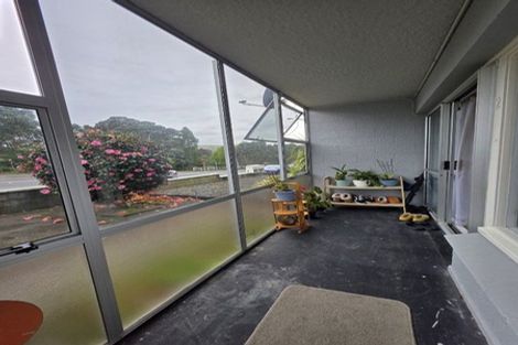 Photo of property in 2/21 Vivian Street, New Plymouth, 4310