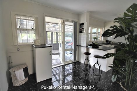 Photo of property in 45 Christmas Road, Manurewa, Auckland, 2102