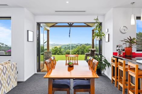 Photo of property in 65b Manuka Grove, Helensville, 0875