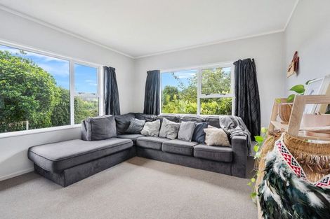 Photo of property in 15 Clotworthy Crescent, Onerahi, Whangarei, 0110