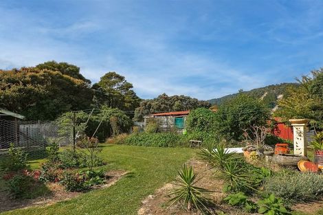 Photo of property in 5 River Road, Hector, 7822