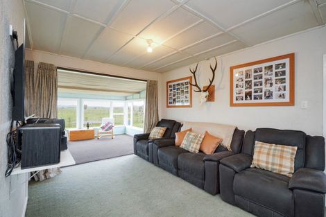 Photo of property in 565 Otautau Wreys Bush Road, Waikoura, Otautau, 9689