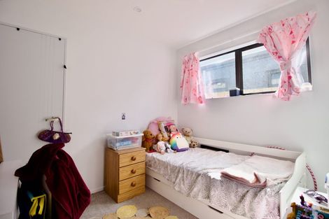 Photo of property in 56 Cosgrave Road, Papakura, 2110