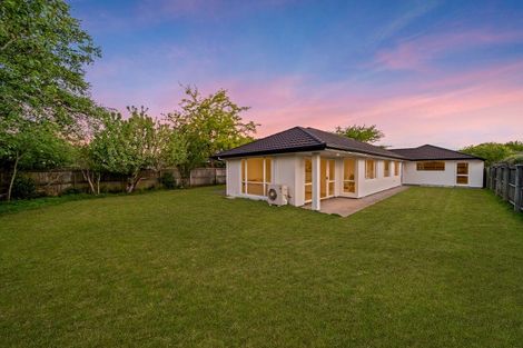 Photo of property in 6 Creedon Glen, Casebrook, Christchurch, 8051