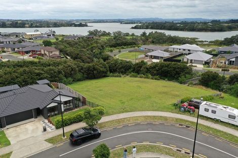 Photo of property in 8 Wheriko Avenue, Glenbrook, 2681