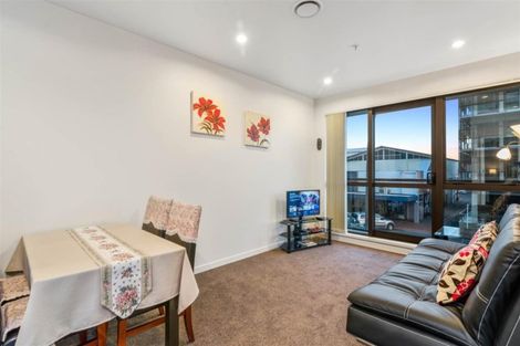 Photo of property in Royal Court Apartments, 1193unit Hinemoa Street, Rotorua, 3010