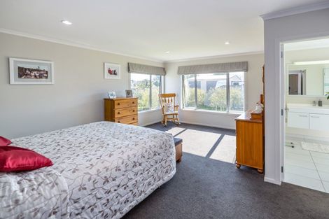 Photo of property in 11 Garrity Lane, Greytown, 5712