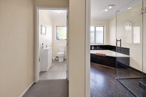 Photo of property in 111 Ohangai Road, Normanby, Hawera, 4675