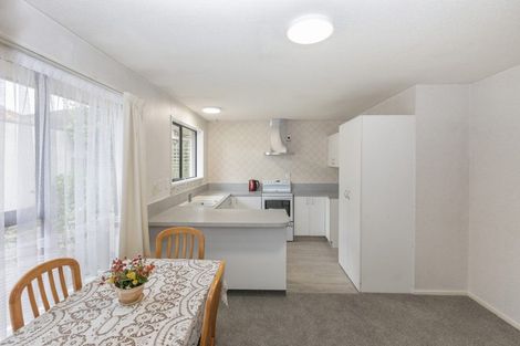 Photo of property in 2/3 Apollo Place, Papanui, Christchurch, 8052