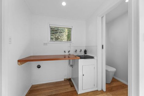 Photo of property in 679 Huia Road, Parau, Auckland, 0604