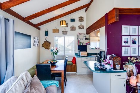 Photo of property in 13b Devon Street, Taradale, Napier, 4112