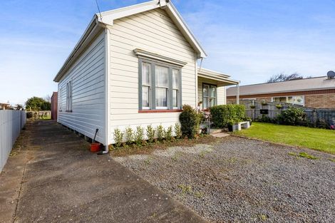 Photo of property in 49 Egmont Street, Hawera, 4610