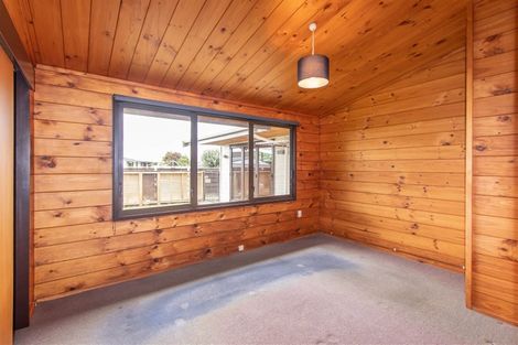 Photo of property in 80 Rewa Street, Inglewood, 4330