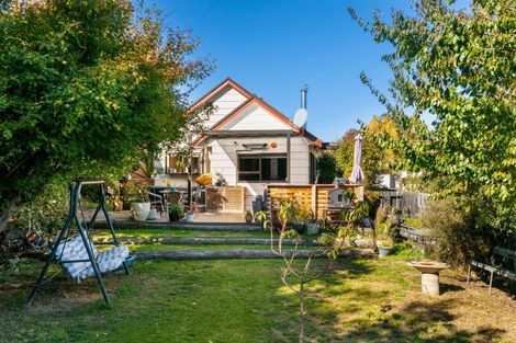 Photo of property in 14 Naylor Street, Clyde, 9330