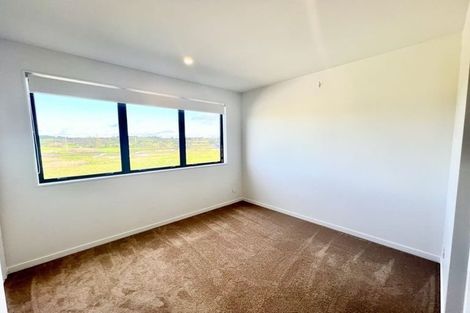 Photo of property in 96 Tarapuka Road, Westgate, Auckland, 0814