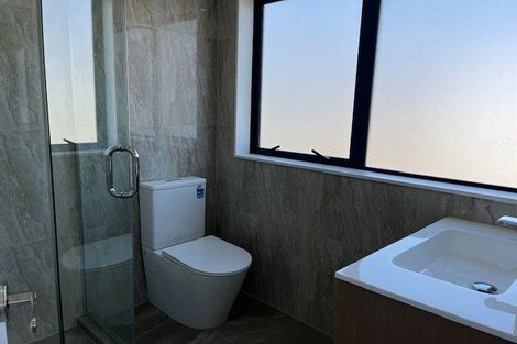 Photo of property in 38 Greenhill Crescent, Pakuranga, Auckland, 2010