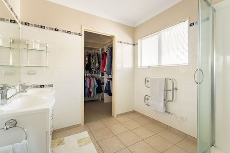 Photo of property in 17 Lemon Grove Avenue, Otumoetai, Tauranga, 3110