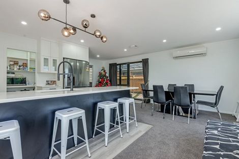 Photo of property in 9 Branigan Parade, Kelvin Grove, Palmerston North, 4414