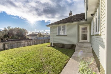 Photo of property in 5 Mackie Street, Waipukurau, 4200