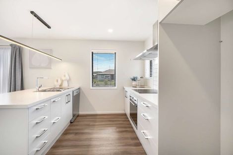 Photo of property in 31 Kingfisher Avenue, Amberley, 7410