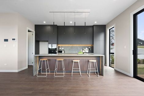 Photo of property in 20 Awanui Road, Red Beach, 0932