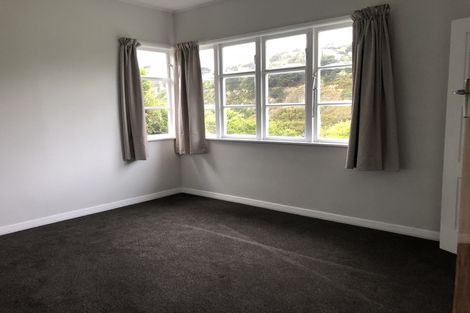 Photo of property in 33 Hindmarsh Street, Johnsonville, Wellington, 6037