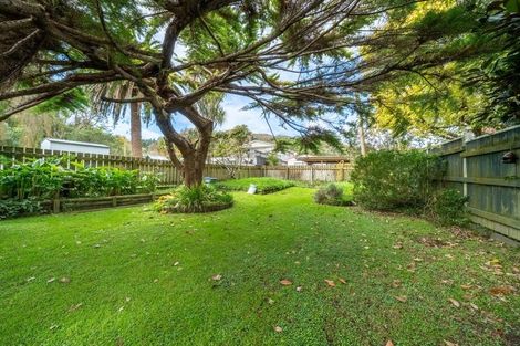 Photo of property in 4 Coates Street, Tawa, Wellington, 5028