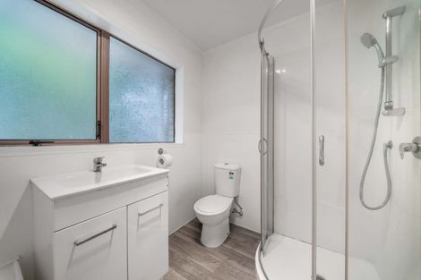 Photo of property in 2/515 Weymouth Road, Weymouth, Auckland, 2103