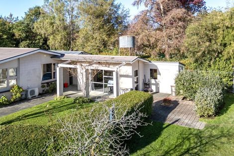 Photo of property in 33 Ribbonwood Road, Geraldine Downs, Geraldine, 7991