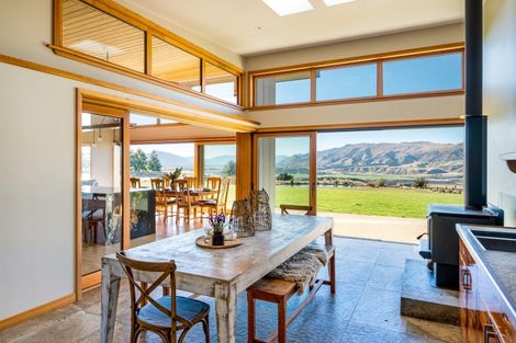Photo of property in 2 Miharo Lane, Queensberry, Cromwell, 9383