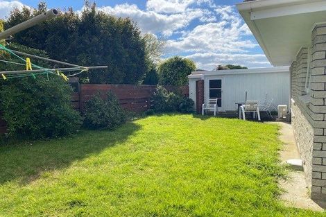 Photo of property in 2/4 Linklater Avenue, Bellevue, Tauranga, 3110