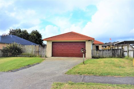 Photo of property in 17 Marblewood Grove, Pukekohe, 2120