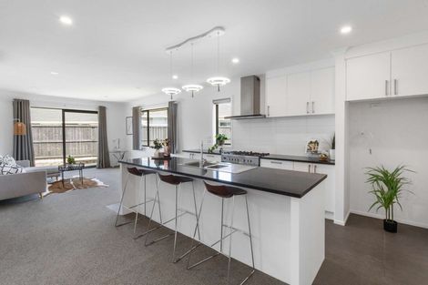 Photo of property in 5 Sujuan Close, Cambridge, 3434