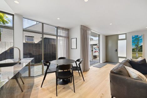 Photo of property in 29b Tonbridge Street, Merivale, Christchurch, 8014
