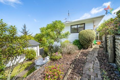 Photo of property in 96b Lord Street, Stokes Valley, Lower Hutt, 5019