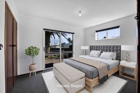 Photo of property in 7 Leon Place, Waitara, 4320