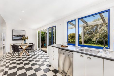 Photo of property in 43 Hanover Street, Wadestown, Wellington, 6012