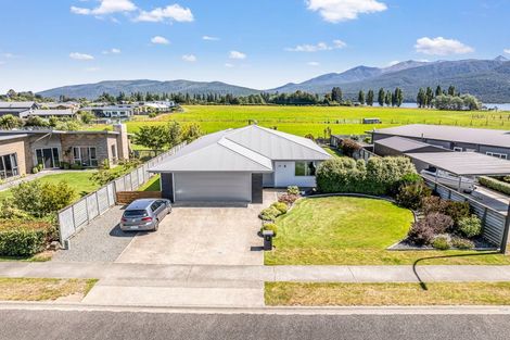 Photo of property in 27 Rodeo Drive, Te Anau, 9600