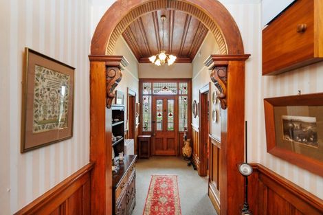 Photo of property in 11 Kings Court, Roslyn, Palmerston North, 4414