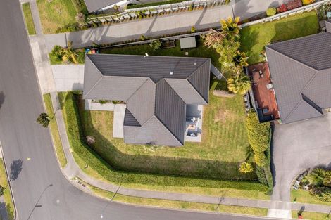 Photo of property in 39 Ballintoy Park Drive, Welcome Bay, Tauranga, 3175