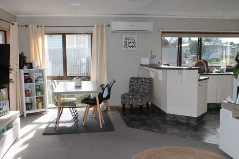 Photo of property in 91a Rugby Street, Awapuni, Palmerston North, 4412
