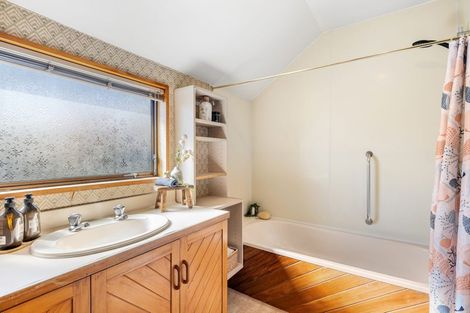 Photo of property in 1/28 Thornycroft Street, Fendalton, Christchurch, 8052