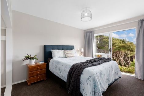 Photo of property in 20 Sailmaker Close, Whitby, Porirua, 5024